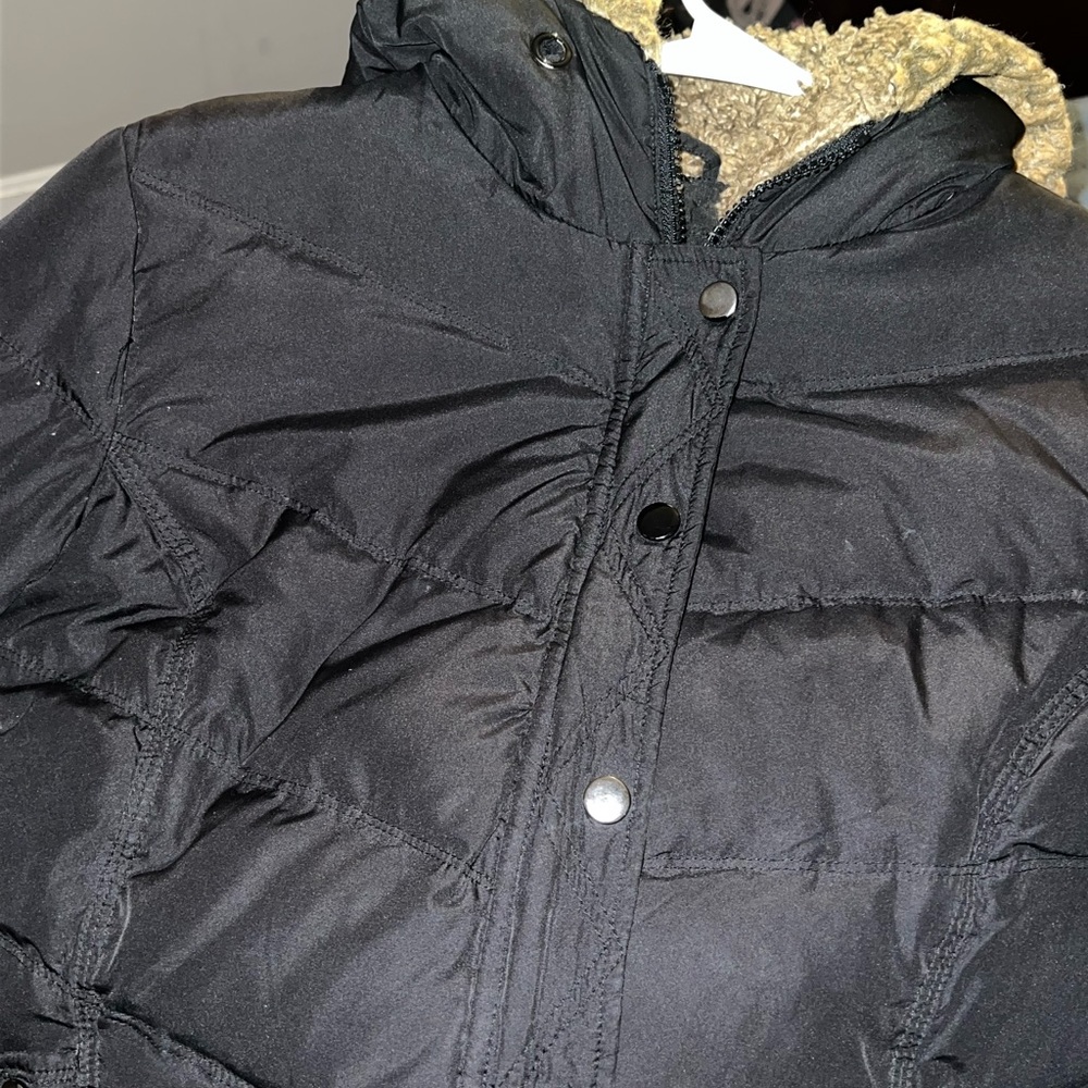 Women's Black Puffer Jacket